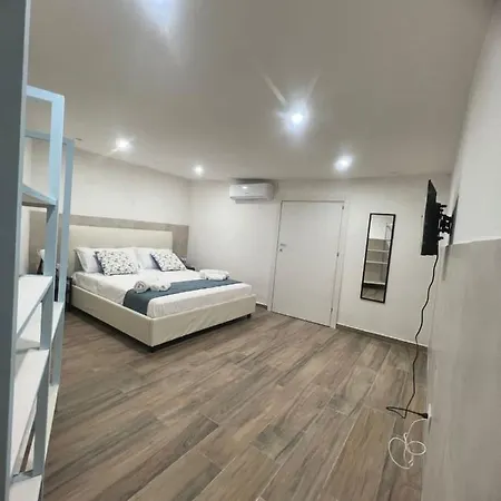 Apartment Lucullo's Naples